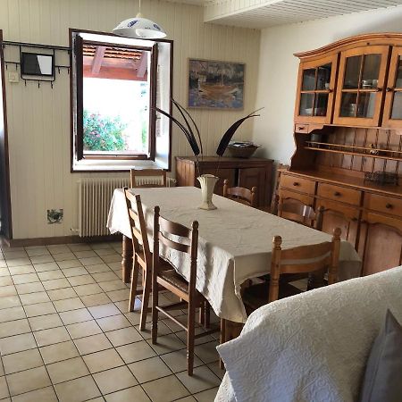 Appartement Dans La Vieille Ville, En Face Du Chateau Annecy Buitenkant foto